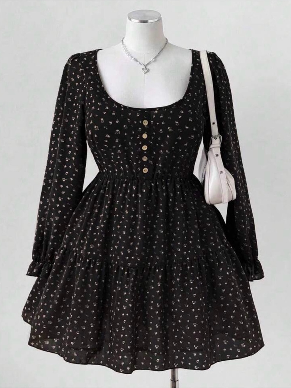 Cute Floral Dress 🤍
